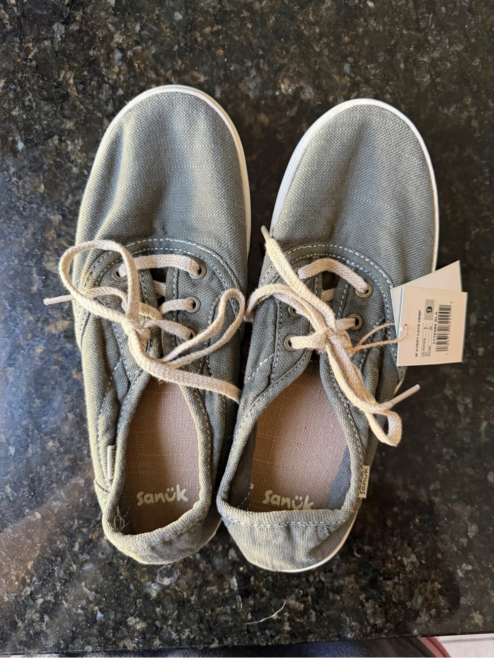 NWT Sanuk Olive Canvas Lace-Up Loafers